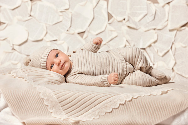 Manta Crochet c/Renda Bege